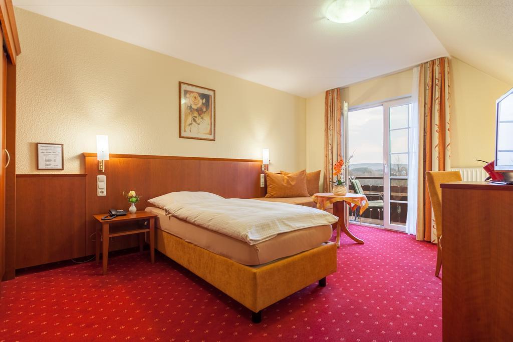 Hotel Restaurant Sonnenhof Weyerbusch Kültér fotó